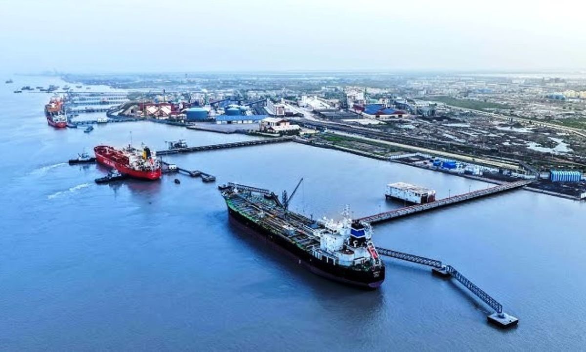 Deendayal Port Traffic Executive Recruitment 2026 for 16 Posts at DPA Kandla ₹60,000 Salary